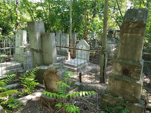 cementerio-judio-moldavia